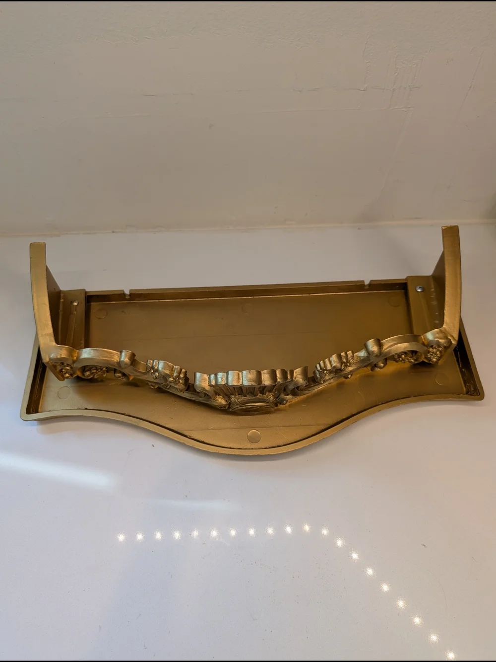 VTG Hollywood Regency Ornate Gold Resin Wall Shelf 16.5” Ledge